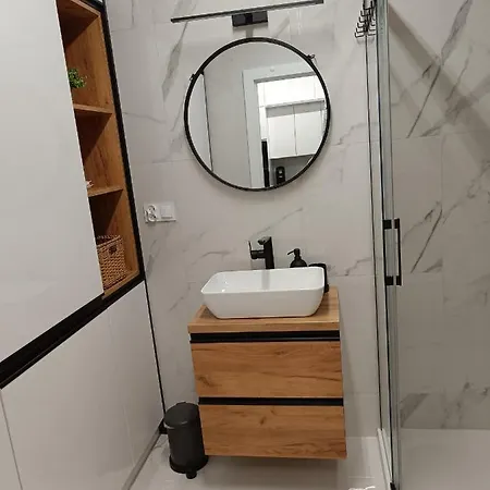Amaprament Do Poznania Self Check-in 24h, Free Parking Poznań