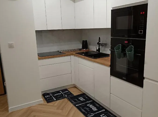 Do Poznania Self Check-in 24h, Free Parking *