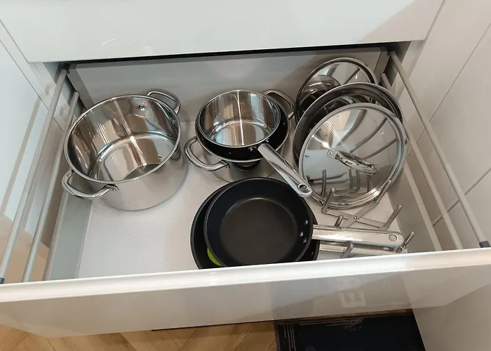 Daire Do Poznania Self Check-in 24h, Free Parking